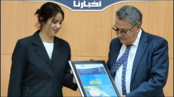 حفل تكريم الدكتور العمراني من طرف طلبة المدرسة العليا للدراسات الاقتصادية والتجارية والهندسية بمراكش